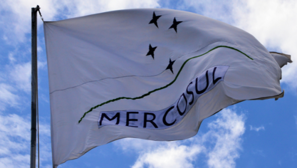 Acordo Mercosul-União Europeia: ACIANF orienta associados em antecipação a oportunidades e desafios