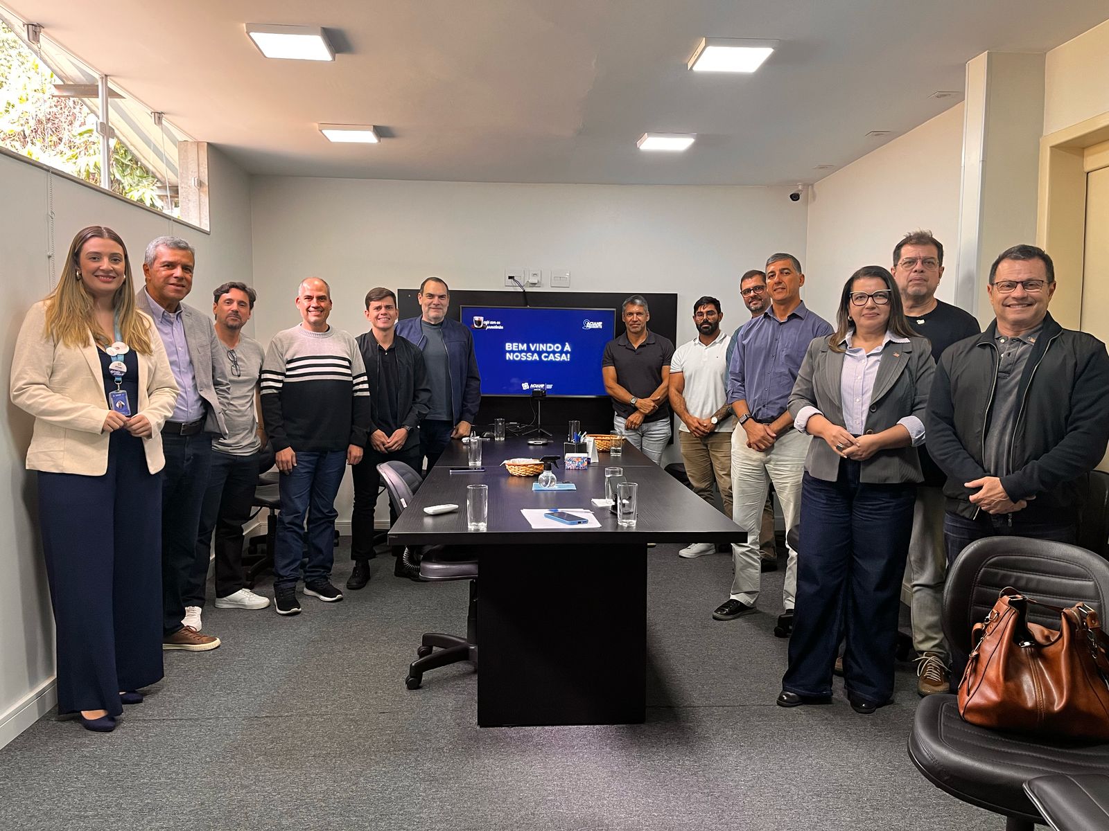 Nova Friburgo se fortalece como polo de inovação com encontro entre ACIANF e TI Rio